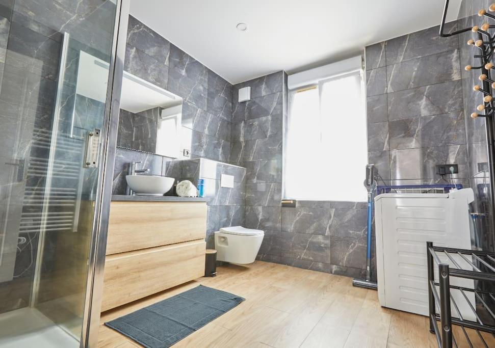 Elegant T3 A 5 Min De La Gare Lille-Flandres Appartement Mons-en-Baroeul Buitenkant foto